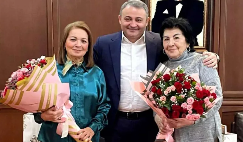 Mətni oxudular: Roza Tağıyeva və Həqiqət Əsgərzadə