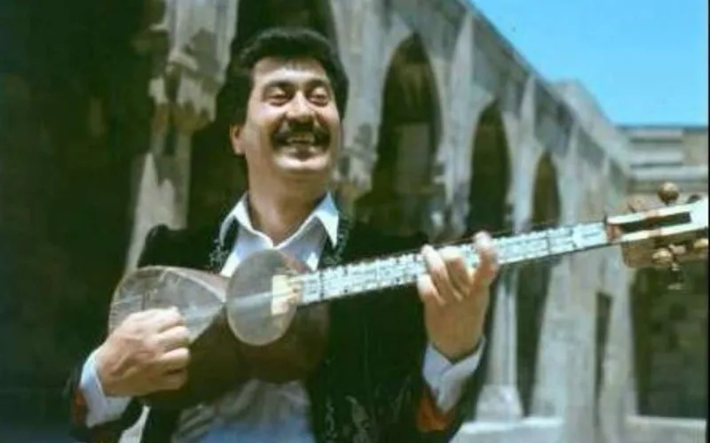 Ölüm ildönümündə ustadını andı