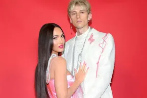 Sevgilisi Meqana xəyanət edibmiş