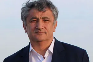 Mehriban Əliyevadan Qəşəm Nəcəfzadəyə ev hədiyyəsi