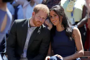 Kralla bağlı qərar verə bilmirlər