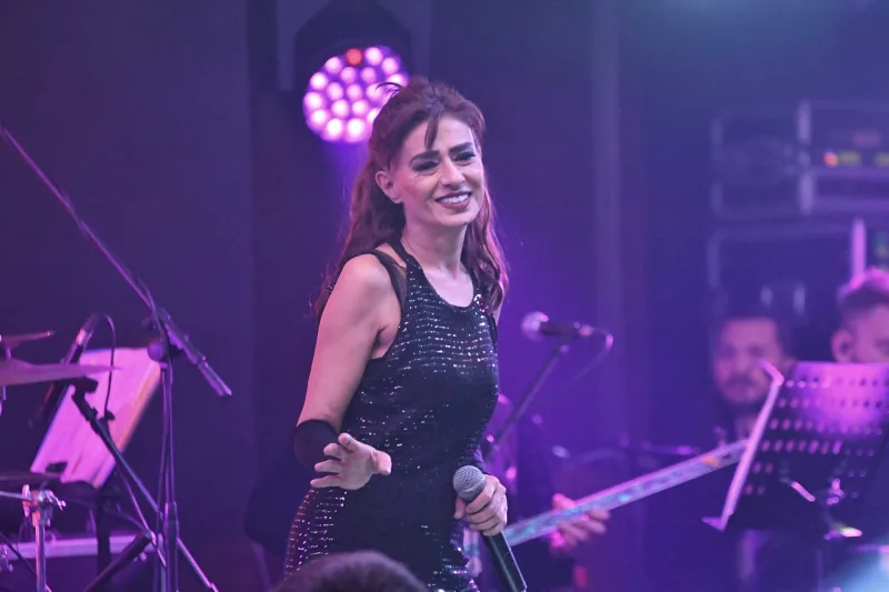 “Dağılan binaları yaponlar inşa etsin”