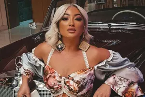 Zümrüd Bədəlova onu sevirmiş