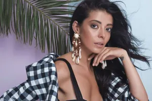 Selin yeni serialla qayıdır