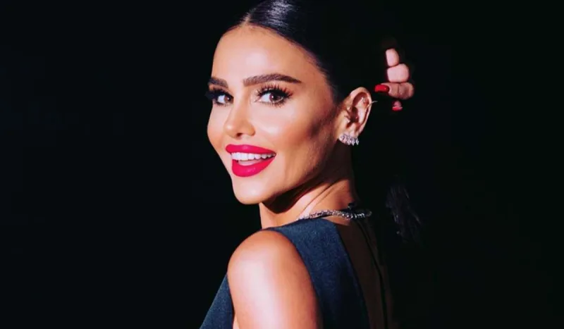 “Gəlinlik geyinəcəyəm”