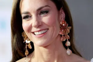 Keytin taxdığı sırğalar tükəndi