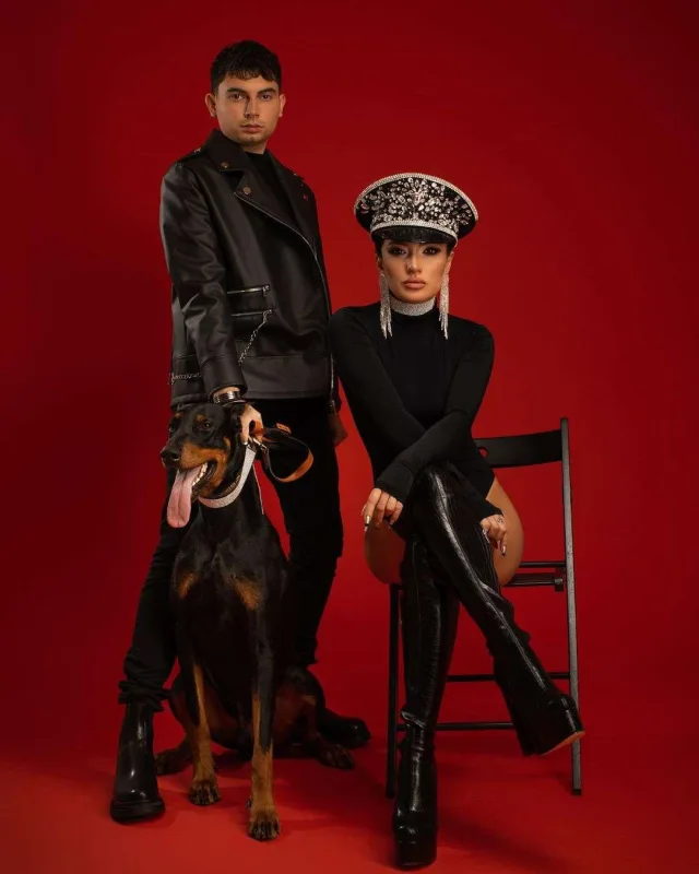 “Mənim qara sevgilim…”