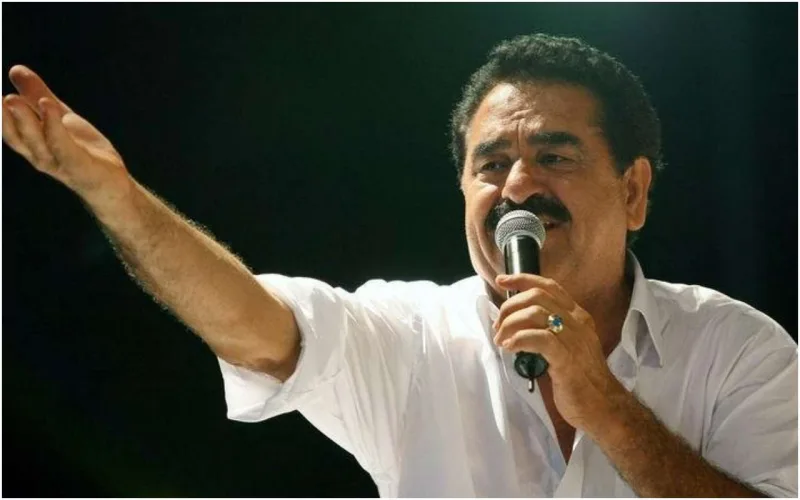 Beş evini zərərçəkənlərə açdı