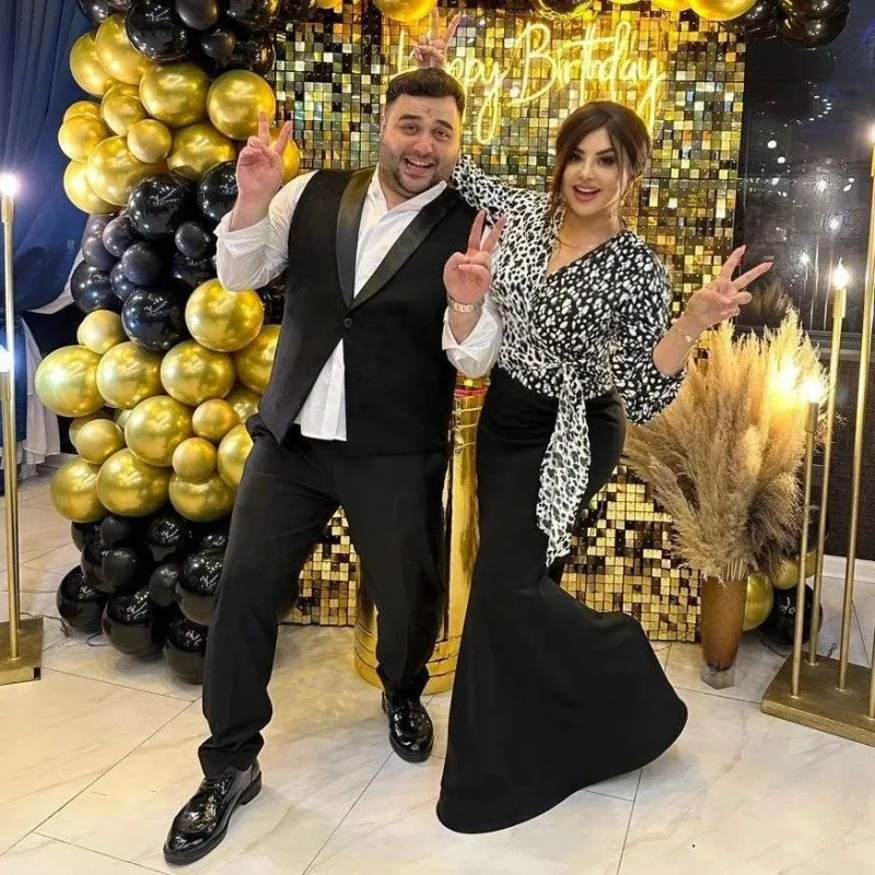 Atasının ölümündən sonra həmin paylaşımları sildi