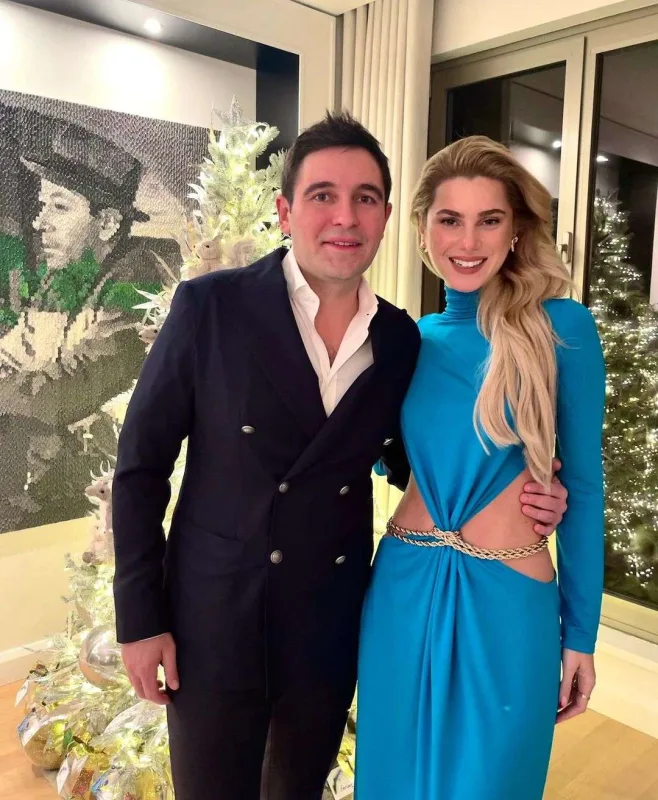 Sabancı cütlüyü valideyn olur