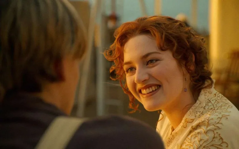 “Titanik” ulduzundan yardım çağırışı