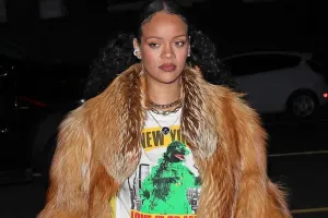 Real kürk geyindiyi üçün linç olundu