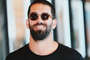 Ardanın 1 milyonluq vergidən yayındığı iddia edilir