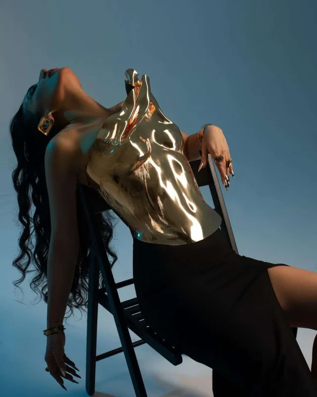 Dilarənin 2 minlik korseti 