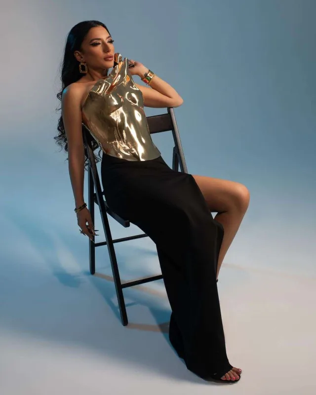 Dilarənin 2 minlik korseti 