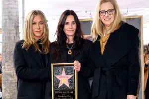 “Friends”in ulduzu Şöhrət Xiyabanında