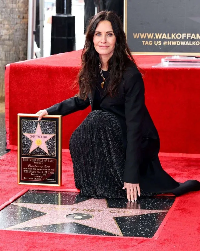 “Friends”in ulduzu Şöhrət Xiyabanında