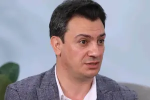 “Adımla bağlı film çəkilsin istəyirəm”