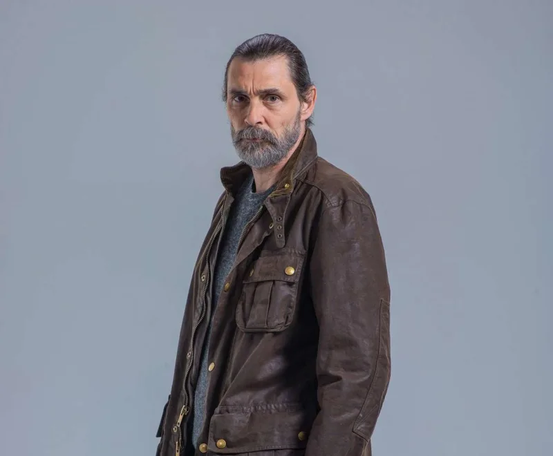 Cem Karaca rolu üçün onunla danışırlar