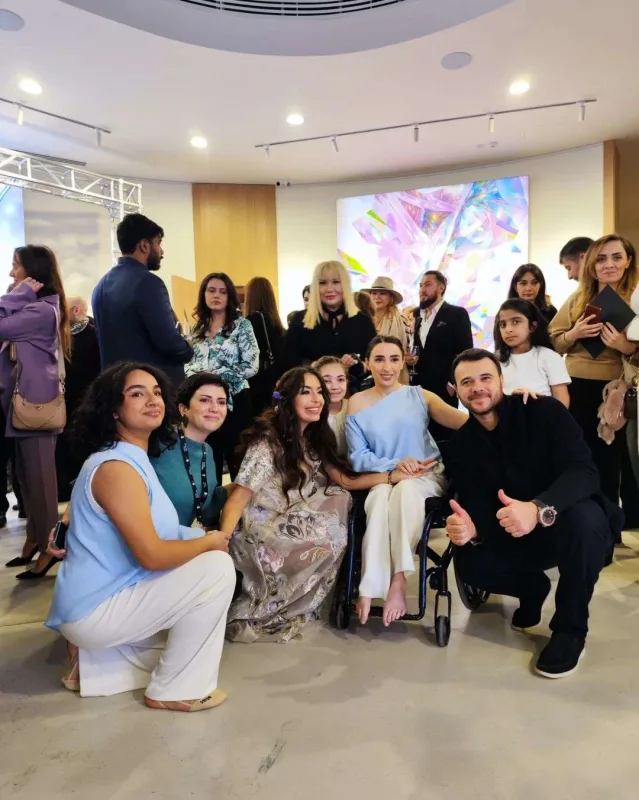 Leyla Əliyeva və Emin açılışa qatıldı