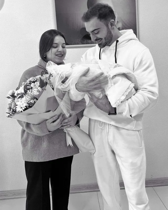 “Space”in aparıcısı ata oldu