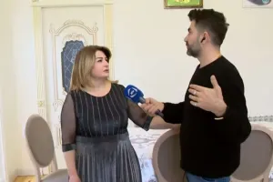 Xalq artisti dəbdəbəli evini nümayiş etdirdi