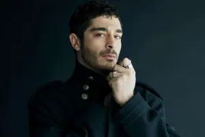 “Valentino” Burak Denizi paylaşdı