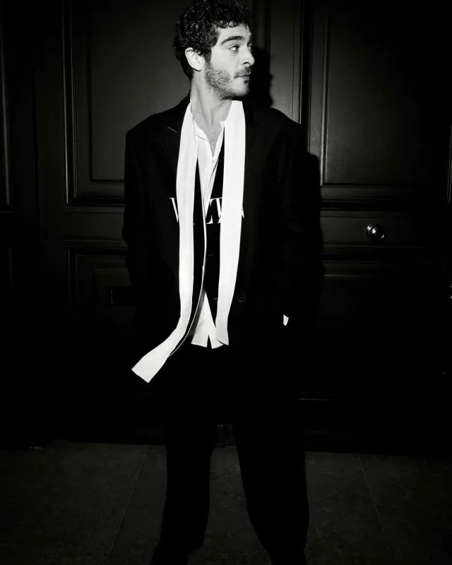 “Valentino” Burak Denizi paylaşdı