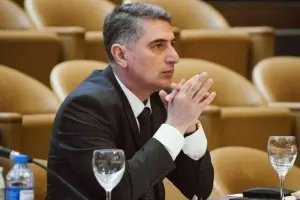 Xalq artisti qızına toy etdi