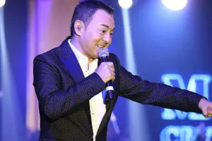 Serdar Bakıda şərt kəsdi