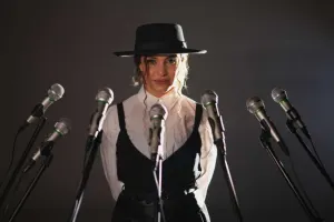 Çinarədən yeni klip