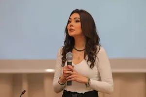 “Naxçıvan” Universitetində Oksana ilə görüş