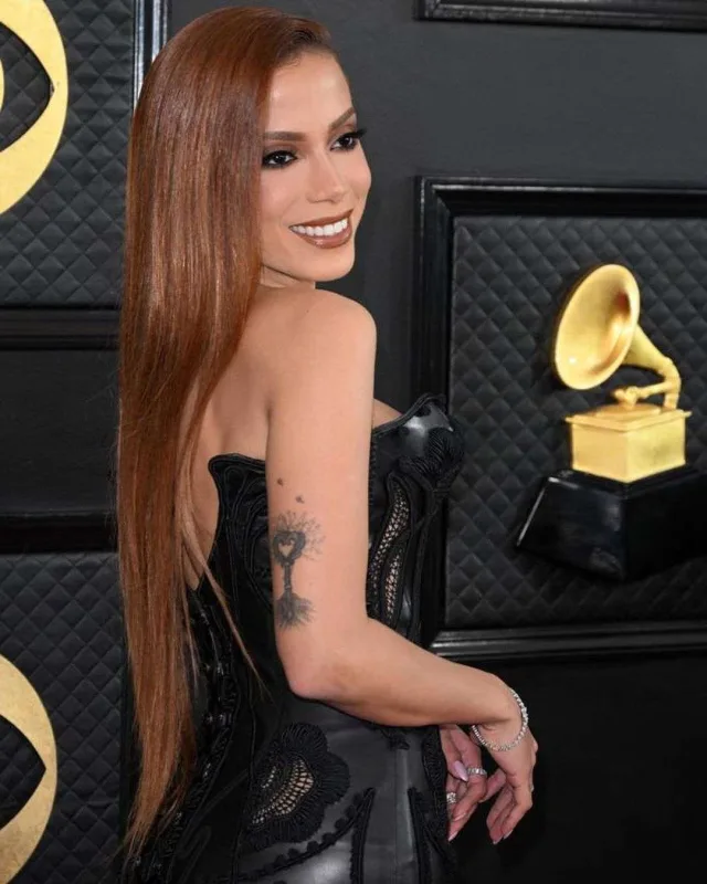 Dünyaca məşhur müğənni “Elite”də