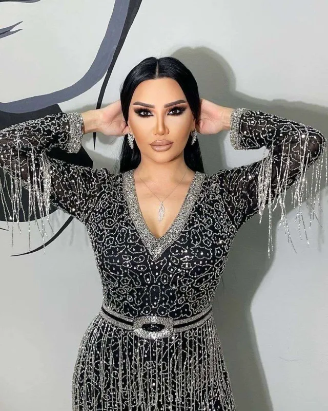 Efirdə Nigarın mikrofonunu bağladılar