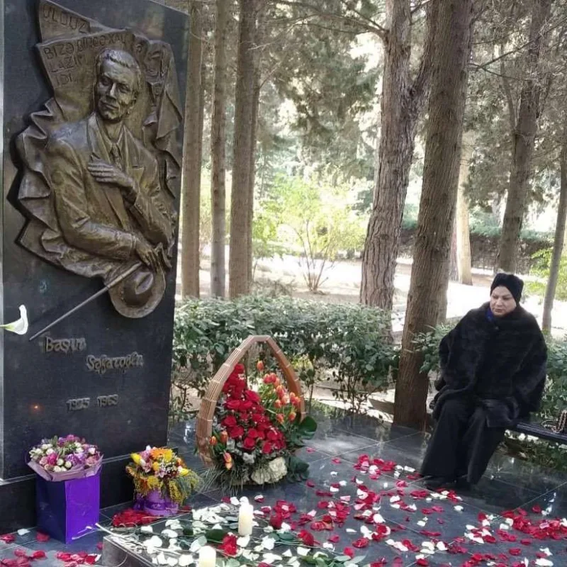 “Yoxluğunu hiss etdirməməyə çalışdım”