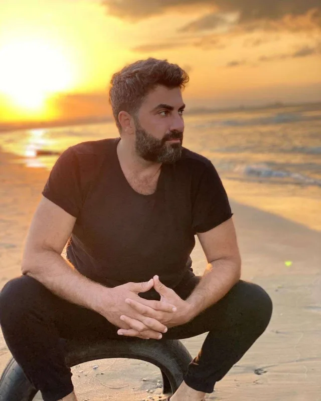 Zaurdan verilişini qınayanlara sərt cavab