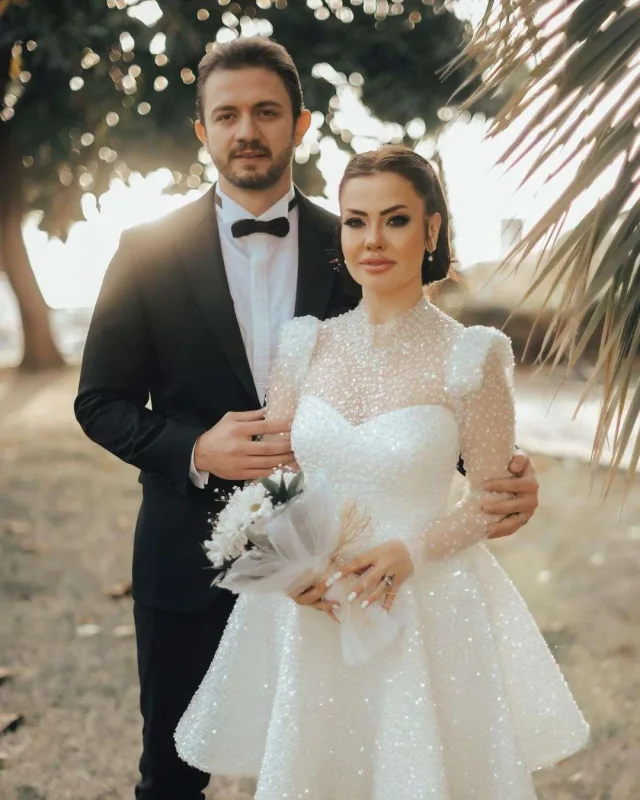 Lara iranlı sevgilisi ilə evləndi