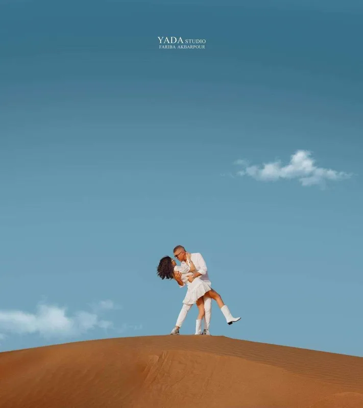 Özcanla xanımından bal ayı fotoları