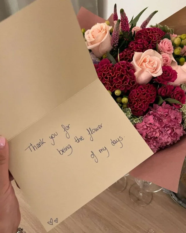 İTV-nin aparıcısı sevgilisi ilə 