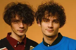 Tural və Turan 4 ölkədə trendə düşdü