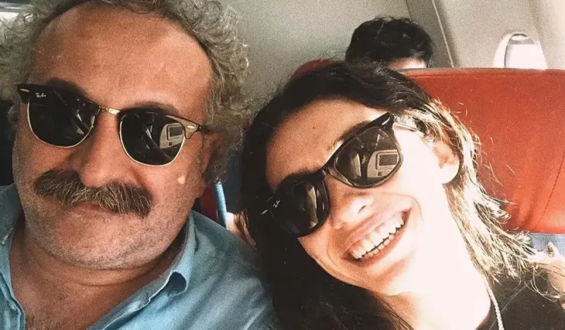 Ayrılsaq da, bərabərik!