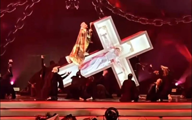 Kirkorov dindarları məhkəmədə uddu