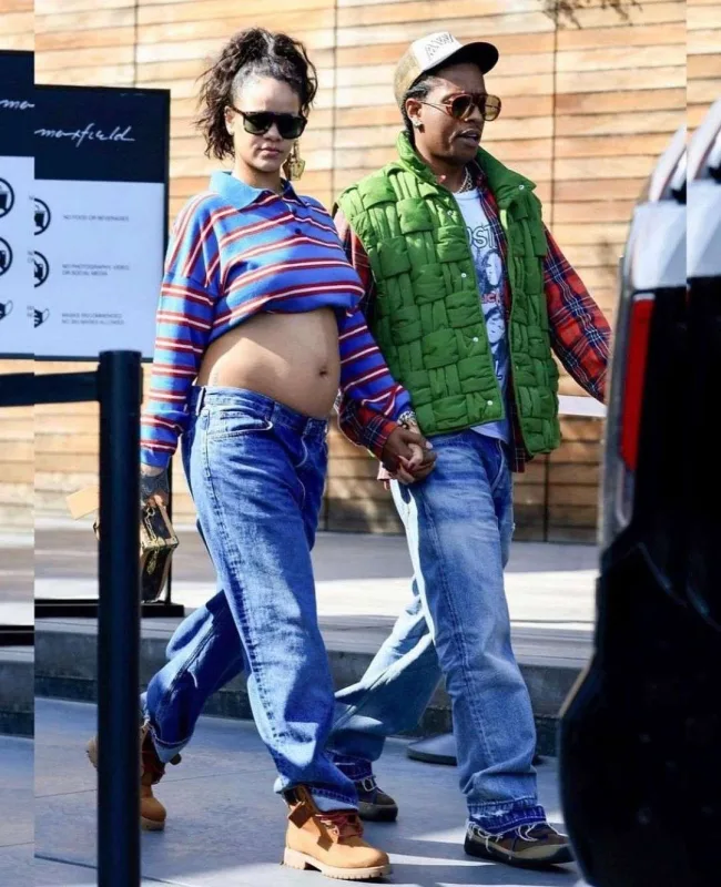 Riri yenə stili ilə gündəmdə