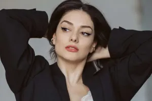 Turanə Bakıda ev aldı