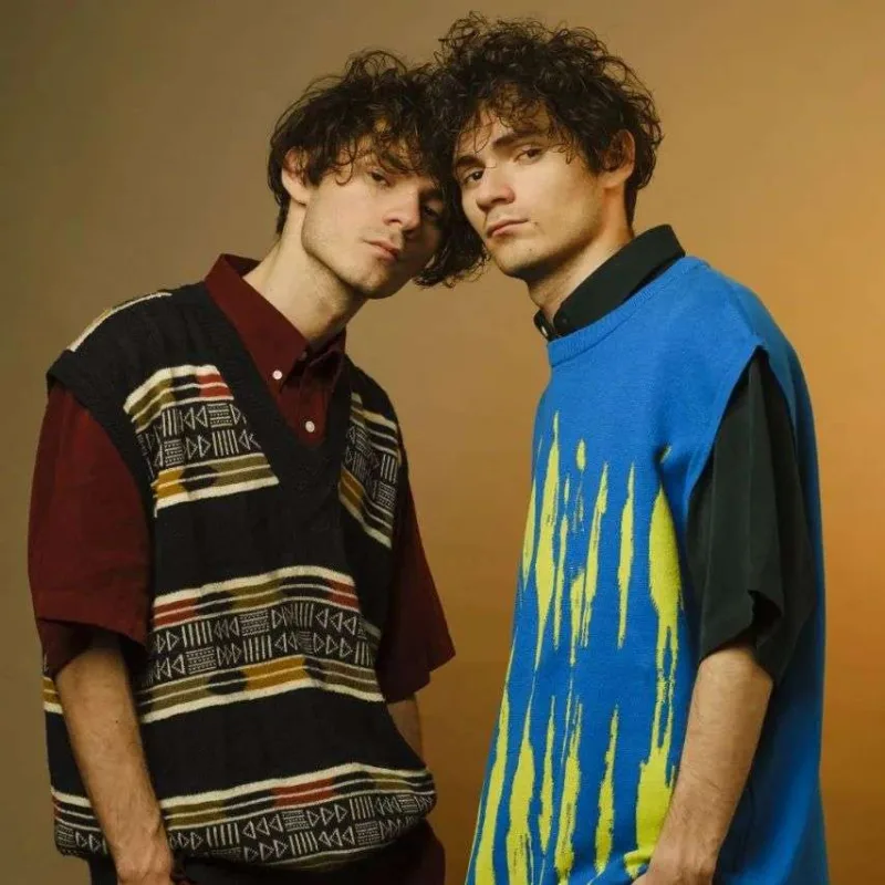 Tural və Turan Amsterdama gedir