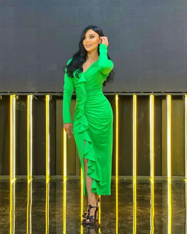 “O mesajları siləcəksən”