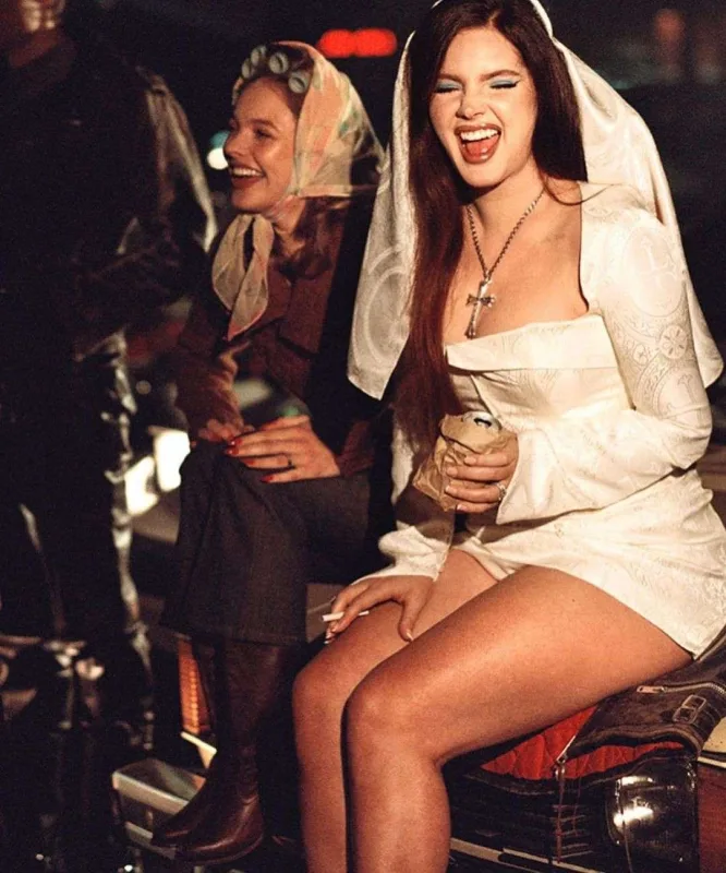 Lana uzun müddət sonra bunu etdi