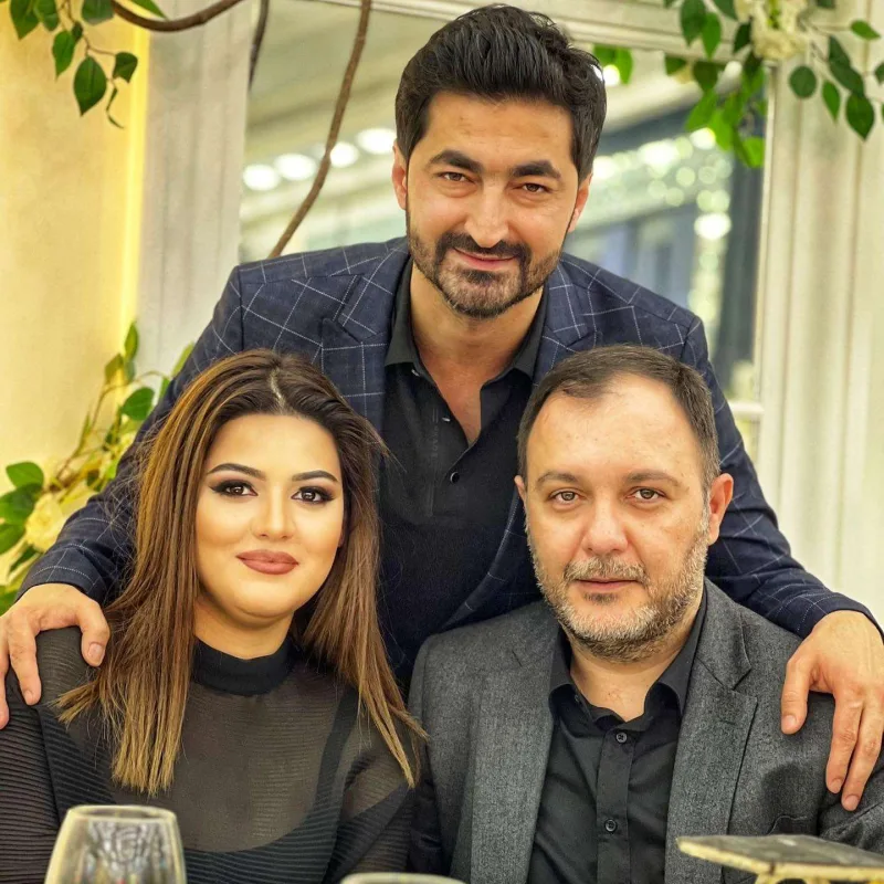 Nüsrət Kəsəmənlinin nəvəsi ailə qurdu