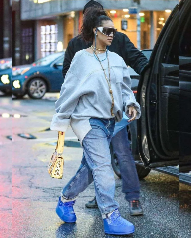 Rihanna alış-verişdə