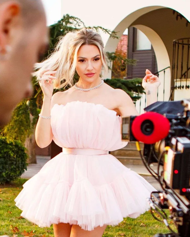 Hadise azərbaycanlı reperin mahnısını oxuyacaq